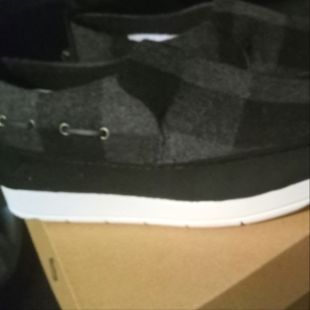 Sperry moc sliders
